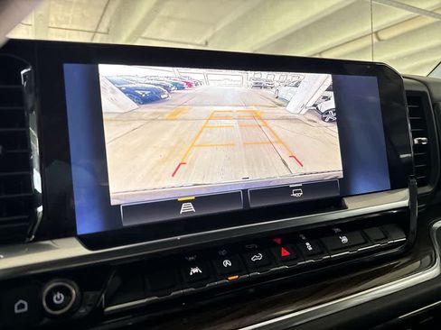 Used 2023 Chevrolet Silverado 1500 RST RWD image 17