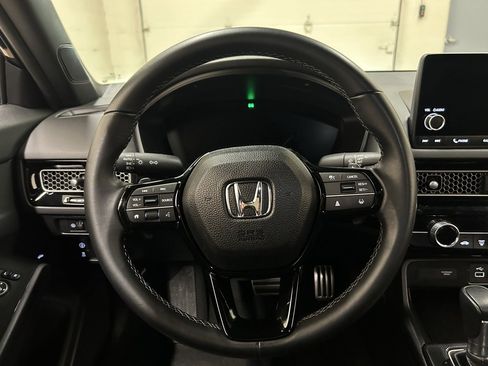 Used 2023 Honda Civic Sport image 16