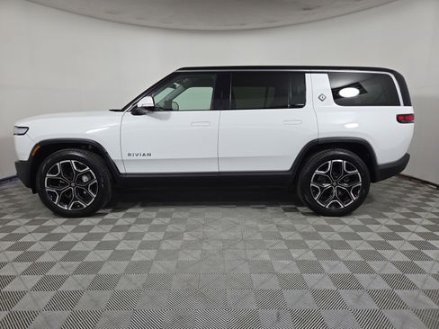Used 2024 Rivian R1S Adventure AWD/4WD image 2