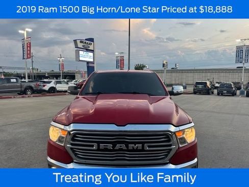 Used 2019 RAM 1500 Big Horn RWD image 1