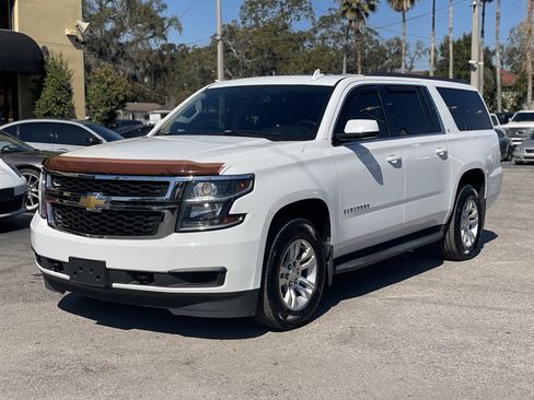 Used 2019 Chevrolet Suburban LT w/ Max Trailering Package image 9
