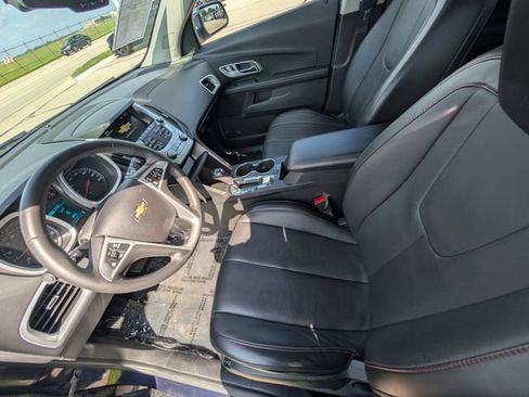 Used 2017 Chevrolet Equinox Premier w/ Enhanced Convenience Package FWD image 15