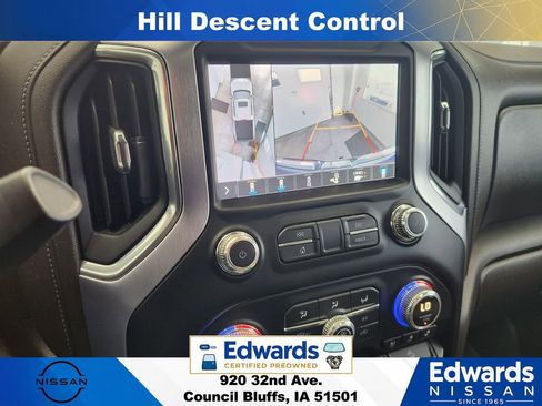 Used 2019 GMC Sierra 1500 SLT w/ SLT Premium Plus Package AWD/4WD image 25