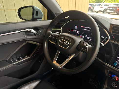 Used 2021 Audi Q3 2.0T Premium Plus image 31