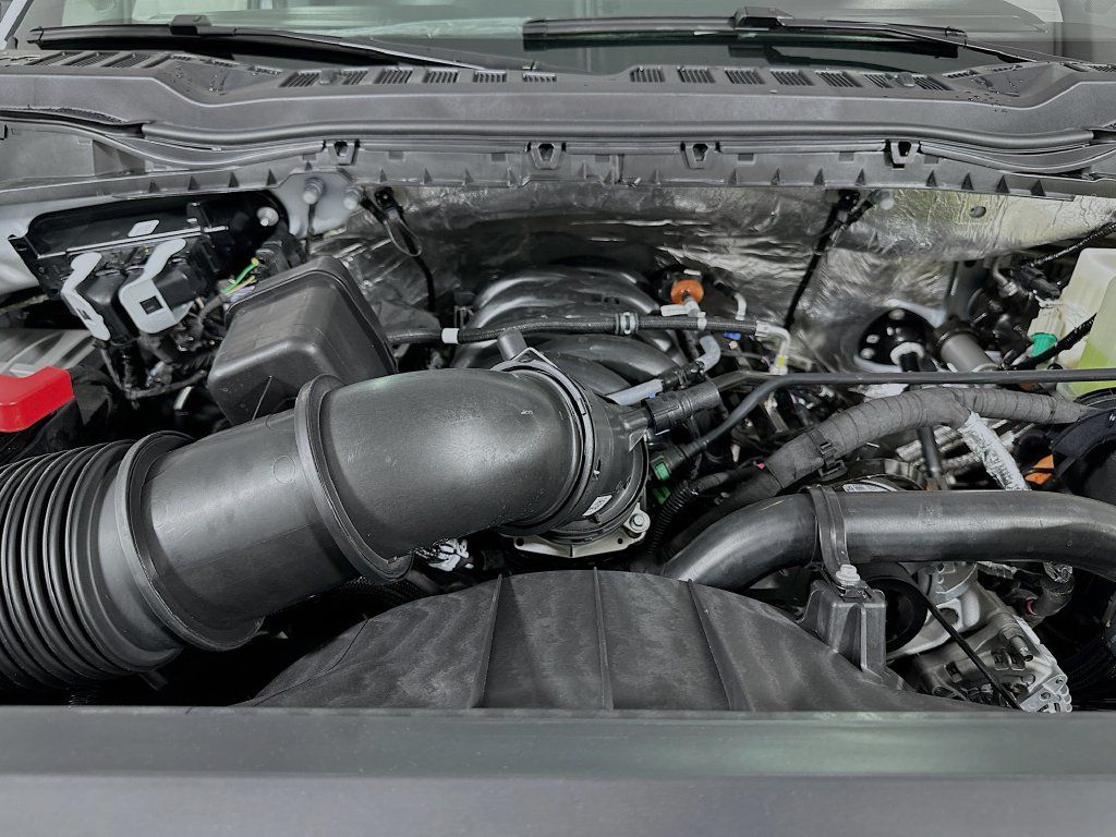 New 2026 Ford F550 4x4 Regular Cab Super Duty image 19