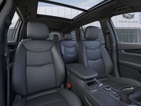 New 2025 Cadillac XT6 Premium Luxury w/ LPO, Floor Liner Package image 16