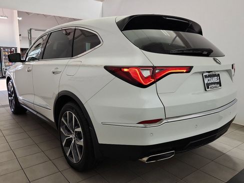 Certified 2023 Acura MDX FWD w/ Technology Package image 5