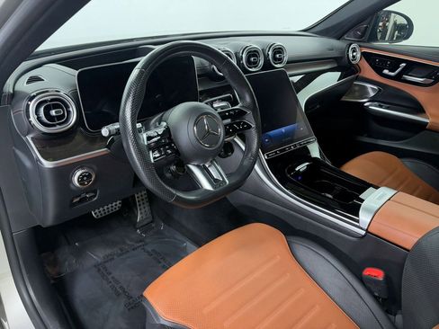 Used 2023 Mercedes-Benz C 43 AMG 4MATIC Sedan image 10