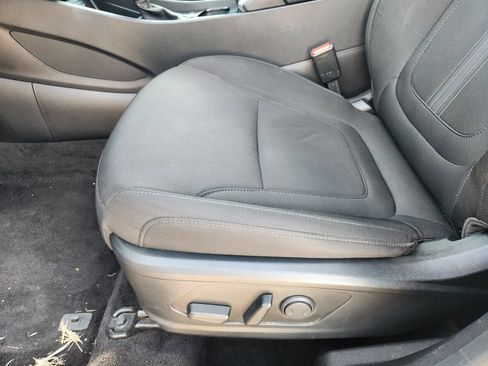 Used 2025 Hyundai Tucson SEL FWD image 17