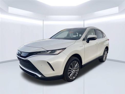 Used 2021 Toyota Venza Limited AWD/4WD image 13