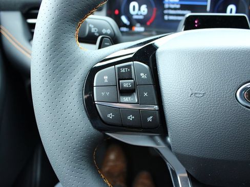 New 2026 Ford Explorer Tremor w/ Tremor Ultimate Package AWD/4WD image 39