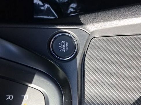 Used 2025 Kia K4 LXS image 25