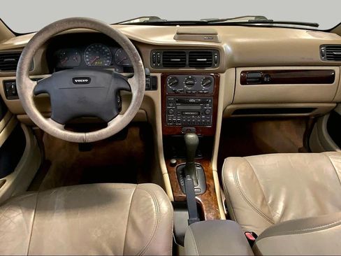 Used 1999 Volvo C70 LT FWD image 15