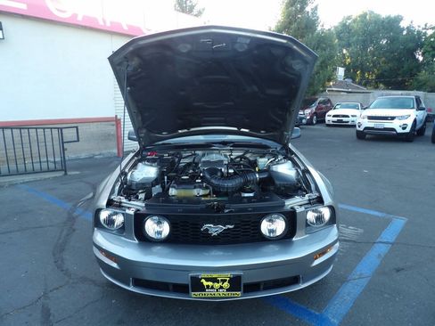 Used 2008 Ford Mustang GT Premium RWD image 11