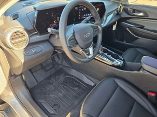 New 2026 Chevrolet Trax ACTIV w/ Sunroof Package FWD video 3