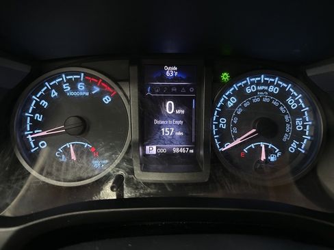 Used 2019 Toyota Tacoma TRD Off-Road image 26