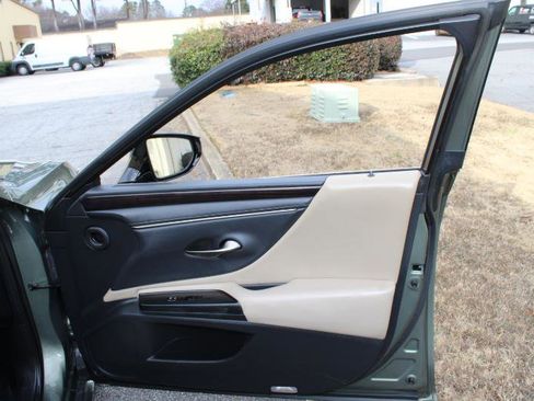 Used 2020 Lexus ES 350 w/ Premium Package FWD image 22