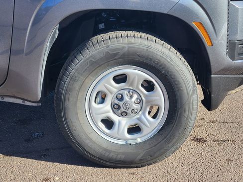 Used 2025 Nissan Frontier S image 30