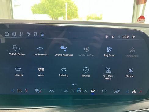 Used 2025 Chevrolet Suburban LT w/ Comfort Package image 15