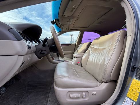 Used 2004 Lexus ES 330 image 12