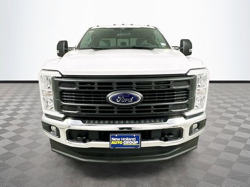 New 2026 Ford F350 XL w/ XL Chrome Package AWD/4WD image 2