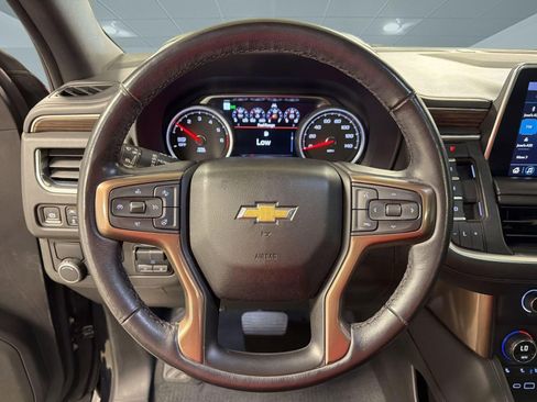 Used 2021 Chevrolet Tahoe High Country w/ Premium Package RWD image 15