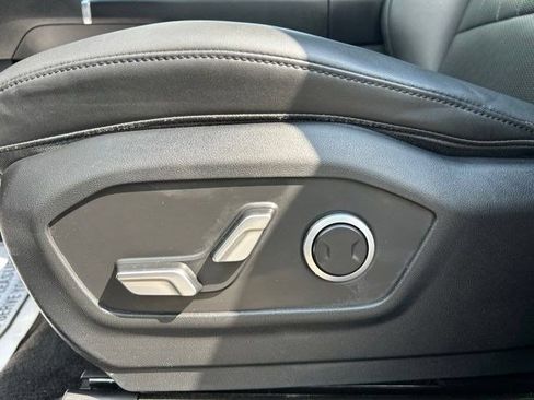 Used 2024 Hyundai Santa Fe SEL AWD/4WD image 12