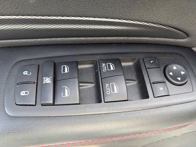 Used 2025 Dodge Durango GT AWD/4WD image 12