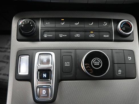 Used 2022 Hyundai Palisade SE image 34