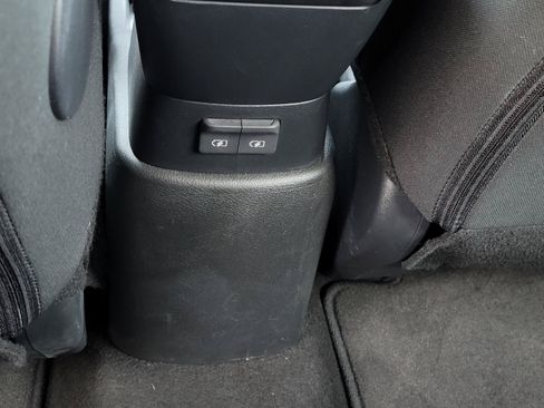 Used 2025 Nissan Kicks Play S FWD image 24