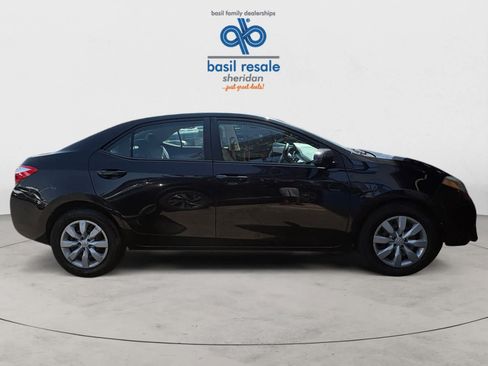 Used 2016 Toyota Corolla LE FWD image 7
