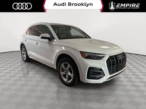 Used 2023 Audi Q5 2.0T Premium Plus w/ Convenience Package AWD/4WD image 1