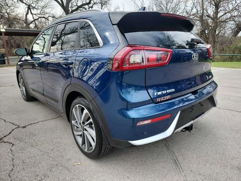 Used 2019 Kia Niro Touring image 5