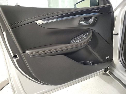 Used 2019 Chevrolet Impala Premier w/ Premier Convenience Package image 20