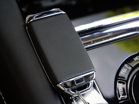 Certified 2025 Rolls-Royce Spectre w/ Spectre Launch Package AWD/4WD image 15