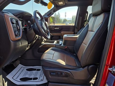 Used 2022 Chevrolet Silverado 2500 High Country AWD/4WD image 2
