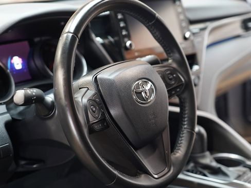 Used 2023 Toyota Camry XSE image 37