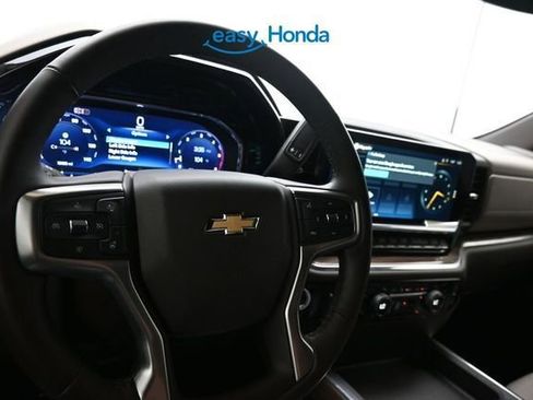 Used 2024 Chevrolet Silverado 2500 LT AWD/4WD image 10