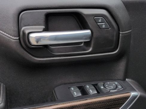 Used 2020 Chevrolet Silverado 1500 RST AWD/4WD image 25