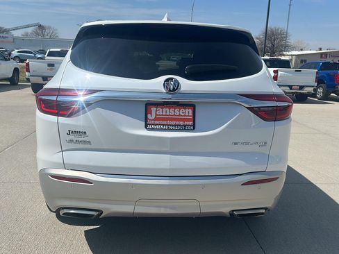 Used 2018 Buick Enclave Avenir w/ Trailering Package AWD/4WD image 7