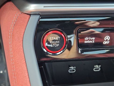 New 2026 Audi SQ5 Premium Plus AWD/4WD image 17