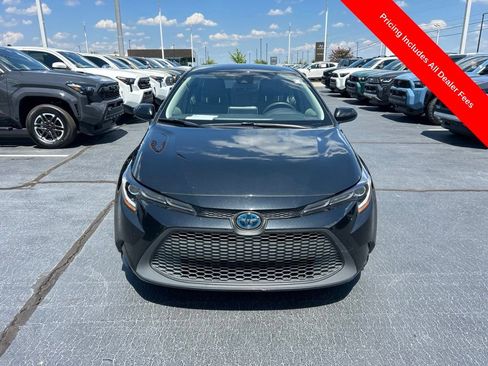 Used 2021 Toyota Corolla LE FWD image 20