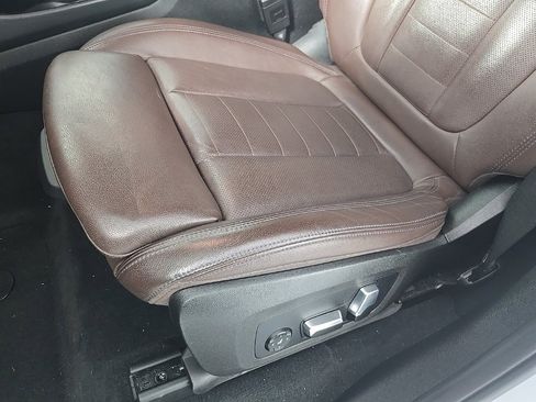 Used 2018 BMW X3 M40i w/ Premium Package image 12