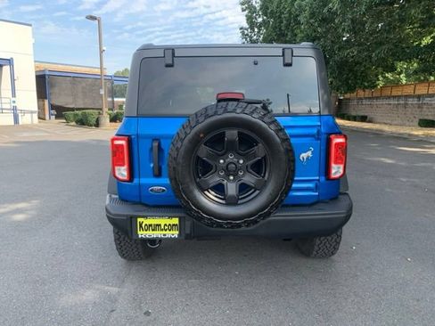 Used 2024 Ford Bronco Black Diamond AWD/4WD image 4
