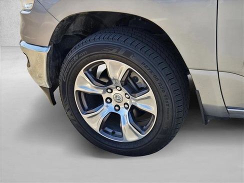 Used 2024 RAM 1500 Laramie image 23
