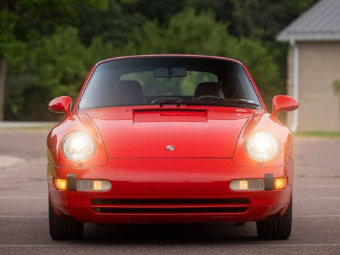 Used 1995 Porsche 911 Carrera RWD image 13