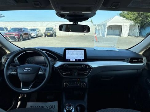 Used 2020 Ford Escape SE AWD/4WD image 17