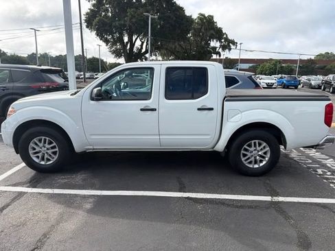 Used 2019 Nissan Frontier SV RWD image 3
