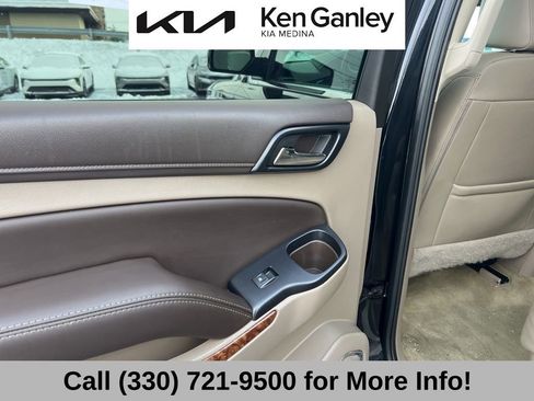 Used 2017 Chevrolet Suburban Premier image 46