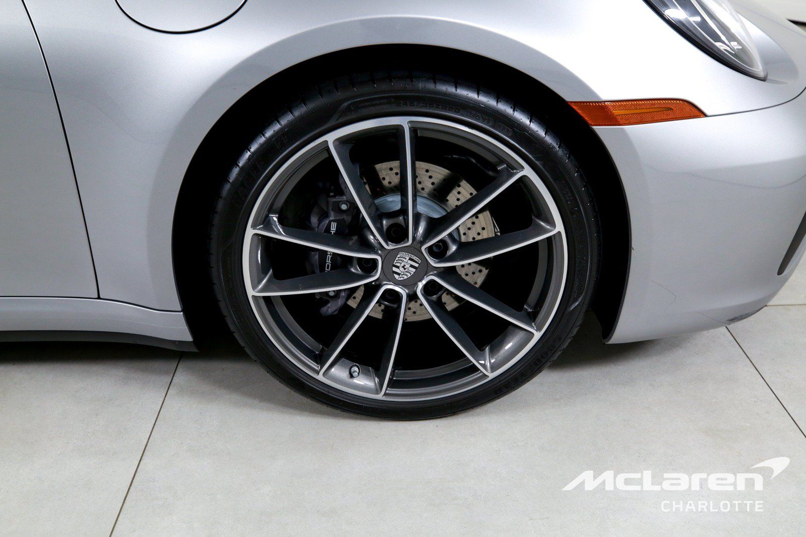 Used 2023 Porsche 911 Carrera RWD image 30